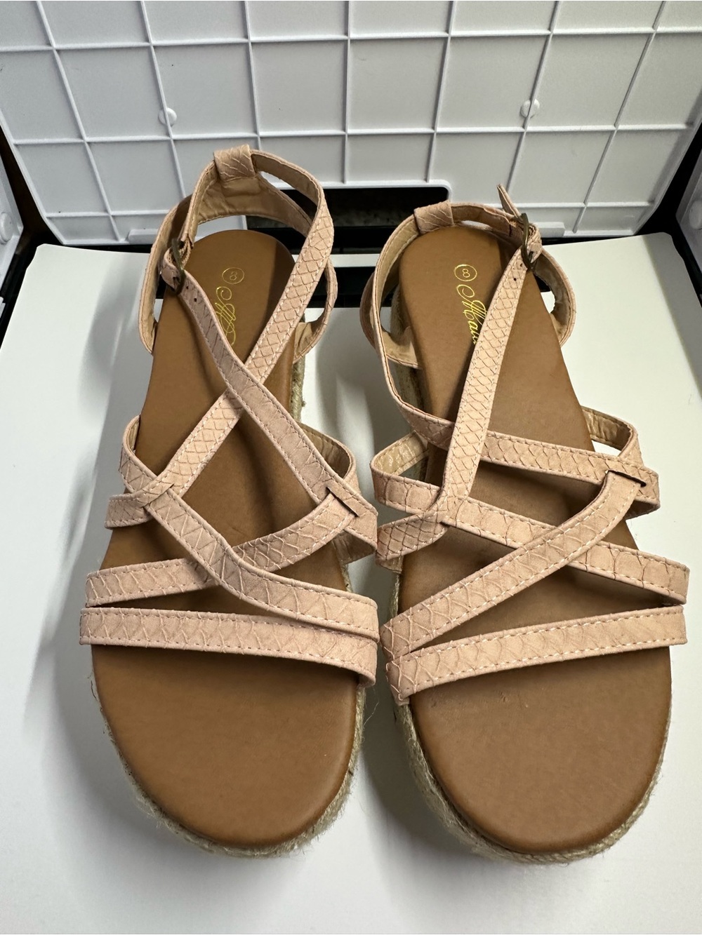 Women's Crisscross Espadrille Sandals in Light Pink